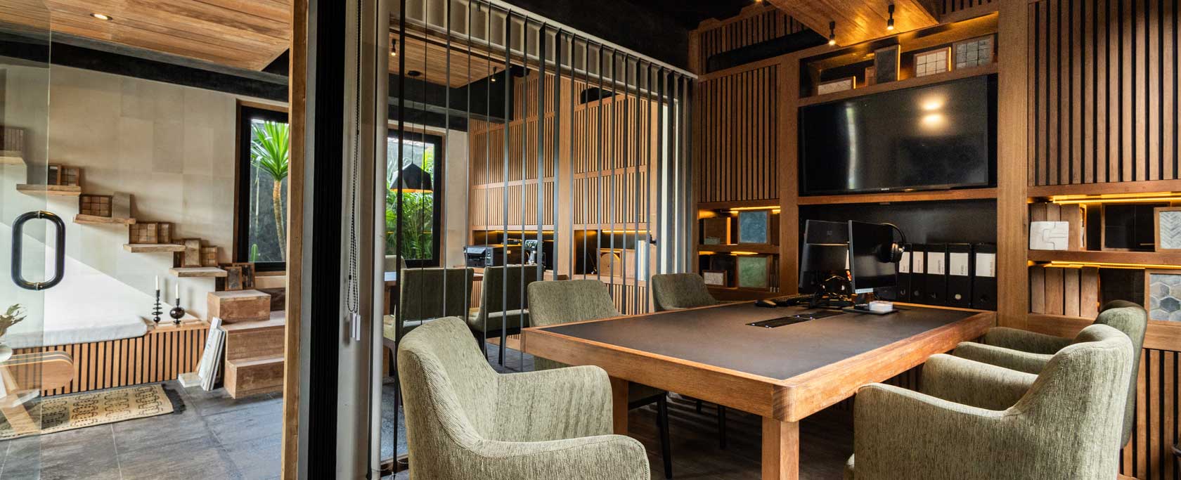 Modern Bali office interior by Koskaki